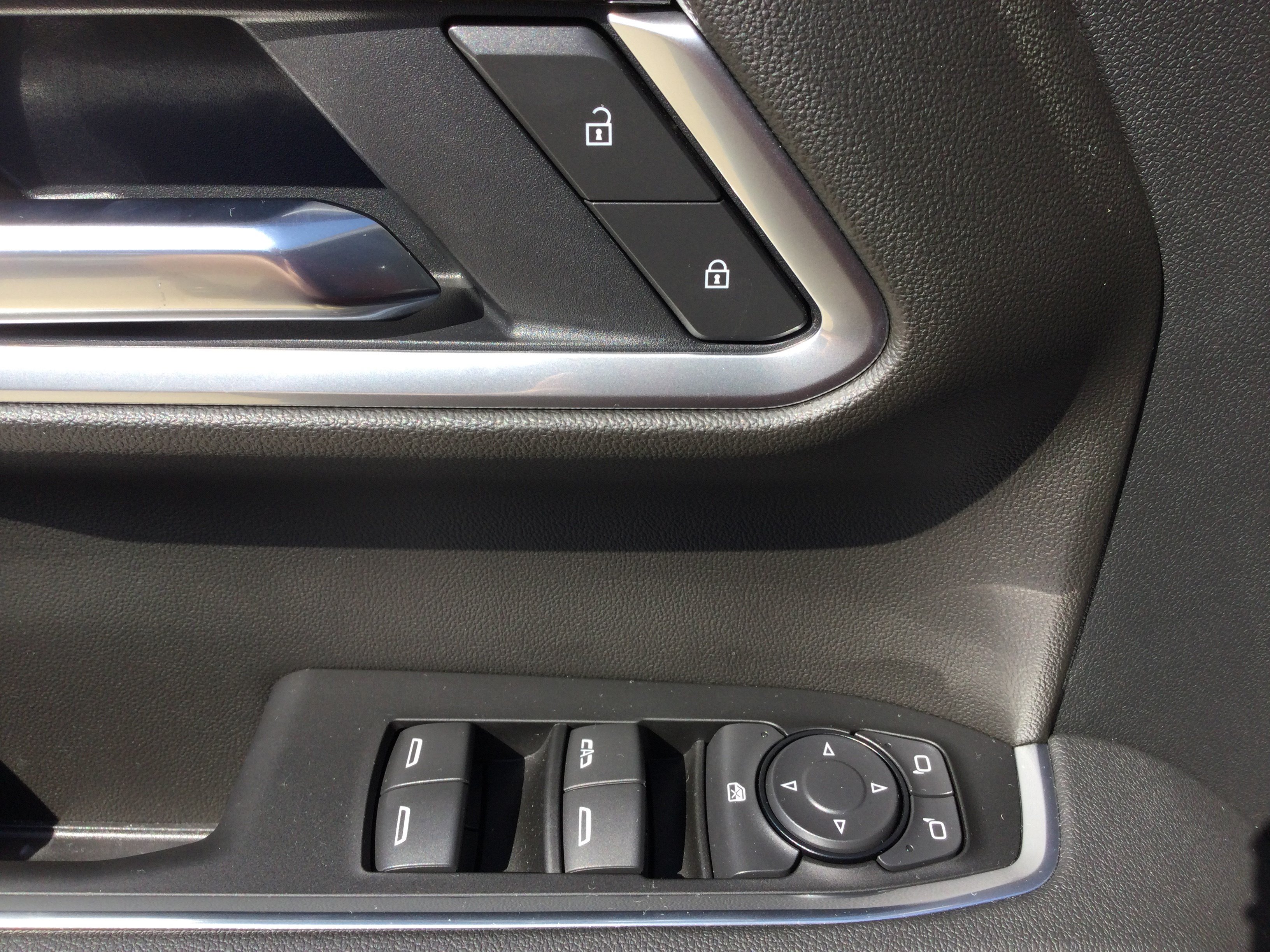 New 2026 Chevrolet Silverado 1500 RST AWD/4WD image 9