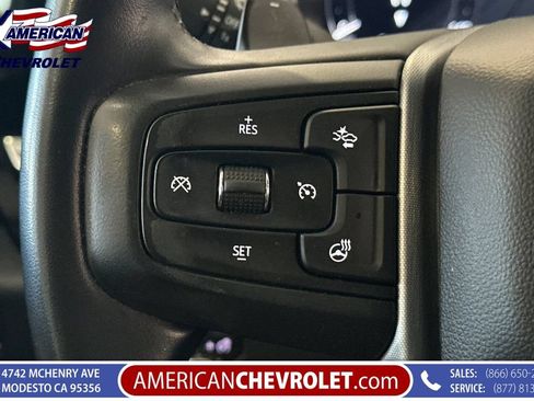 Used 2023 GMC Sierra 1500 SLT w/ SLT Premium Plus Package AWD/4WD image 33