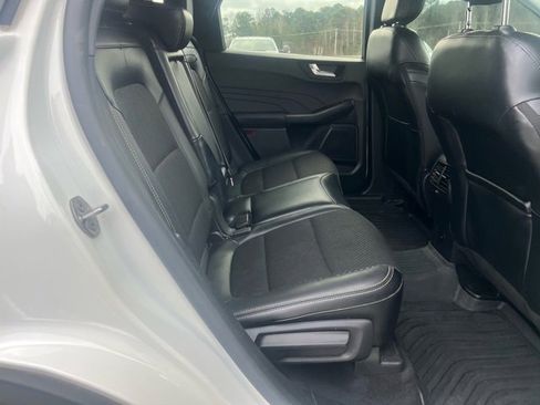 Certified 2024 Ford Escape SE image 7