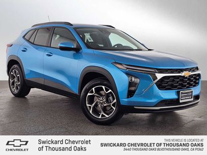 New 2026 Chevrolet Trax LT w/ Driver Confidence Package