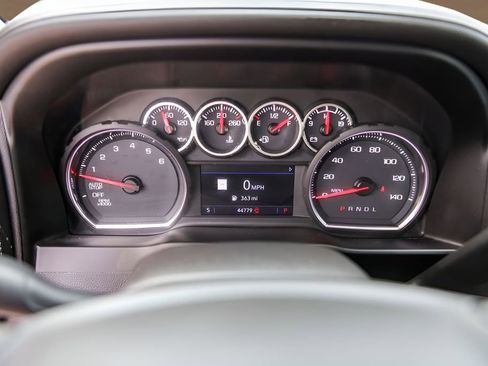 Used 2020 Chevrolet Silverado 1500 LTZ w/ LTZ Texas Edition RWD image 11