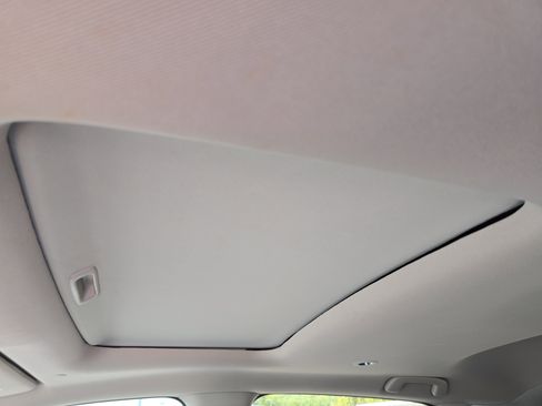 Used 2023 Honda HR-V EX-L image 24