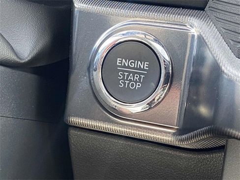 New 2025 Ford F150 XLT w/ Equipment Group 302A MID image 40