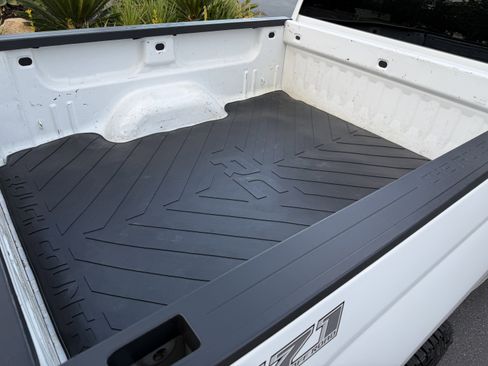 Used 2019 Chevrolet Silverado 2500 LT AWD/4WD image 19