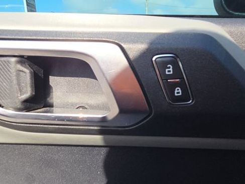 Used 2022 Ford Bronco Badlands w/ Sasquatch Package image 31