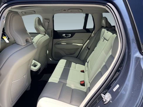 New 2026 Volvo V60 B5 Cross Country Plus w/ Protection Package Premier image 15