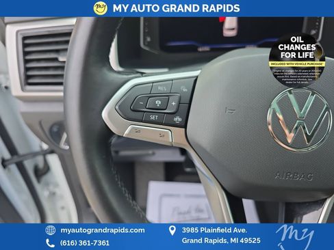 Used 2021 Volkswagen Atlas SEL Premium image 21