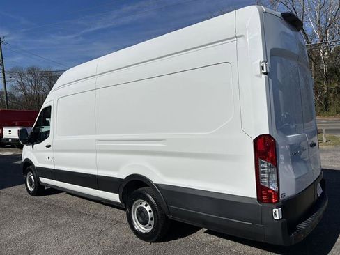 Used 2022 Ford Transit 250 148 High Roof Extended image 9