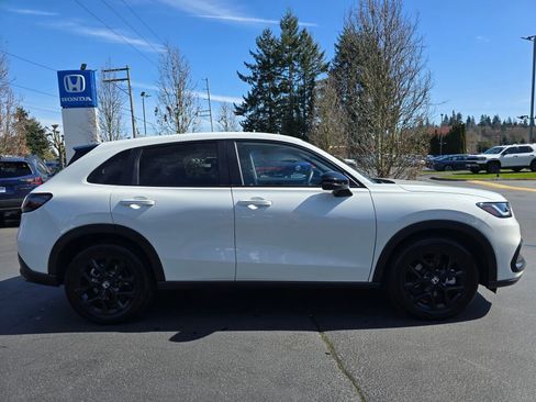 Certified 2024 Honda HR-V Sport image 16