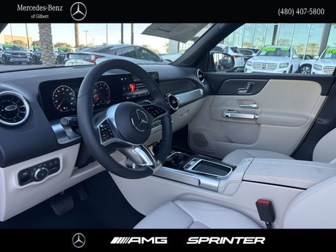 New 2026 Mercedes-Benz GLB 250 image 11