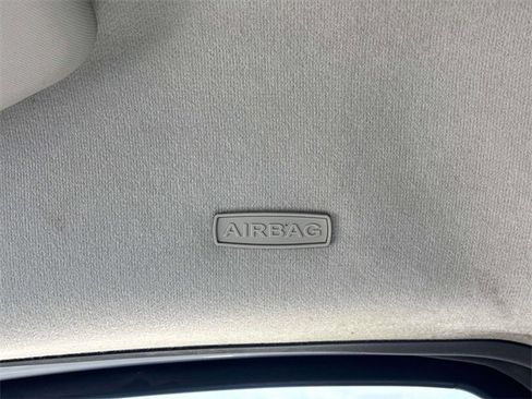 Used 2017 Ford Transit 250 130 Low Roof image 20