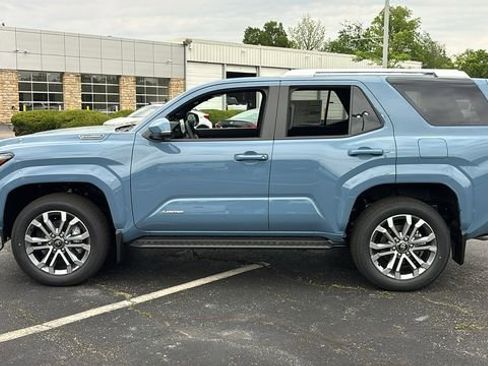 New 2026 Toyota 4Runner Limited AWD/4WD image 4