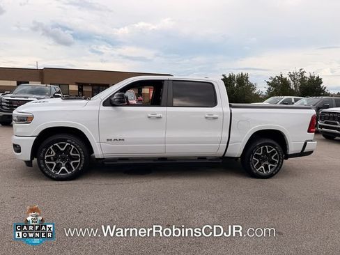 Used 2025 RAM 1500 Laramie w/ Sport Appearance Package AWD/4WD image 4