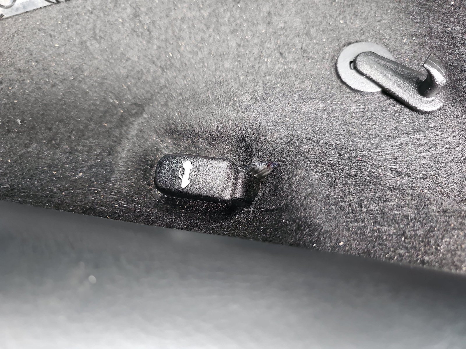 Used 2025 Nissan Versa SV w/ Trunk Package FWD image 31