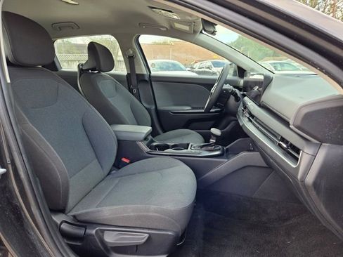 Used 2025 Kia K4 LXS image 28