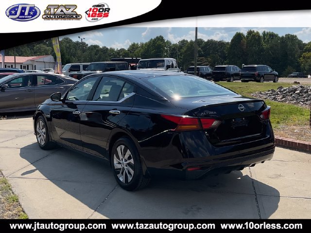 Used 2024 Nissan Altima 2.5 S FWD image 4
