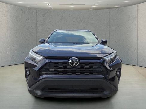 Used 2022 Toyota RAV4 XLE Premium FWD image 12