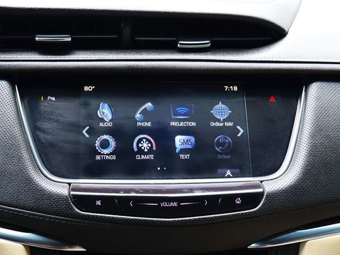 Used 2019 Cadillac XT5 FWD image 47