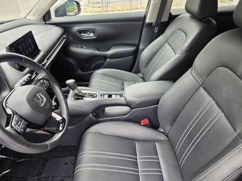 Certified 2024 Honda HR-V EX-L image 18