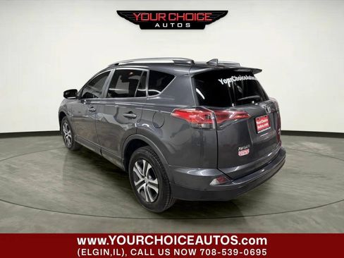 Used 2018 Toyota RAV4 LE AWD/4WD image 3