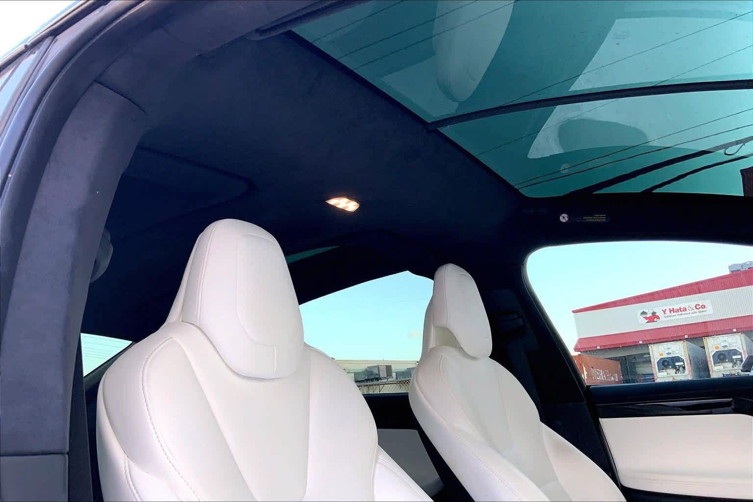 Used 2018 Tesla Model X 75D AWD/4WD image 29