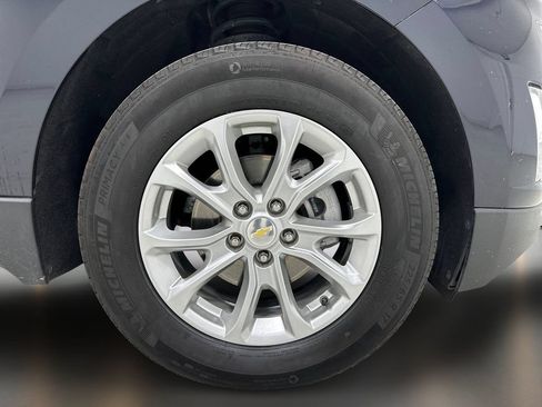 Used 2021 Chevrolet Equinox LS FWD image 10