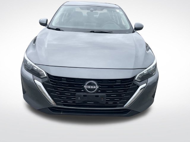 Used 2024 Nissan Sentra SV FWD image 11