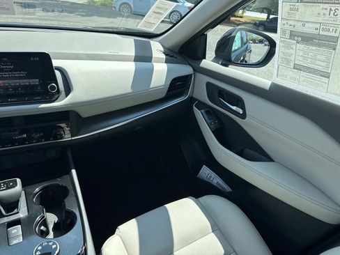 New 2026 Nissan Rogue Dark Armor AWD/4WD image 19