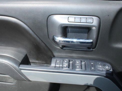 Used 2015 Chevrolet Silverado 1500 LTZ Z71 w/ LTZ Plus Package image 9