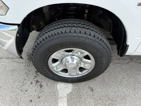 Used 2016 RAM 3500 Tradesman w/ Chrome Appearance Group image 6