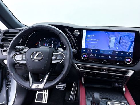 Used 2023 Lexus RX 500h F Sport AWD/4WD image 4