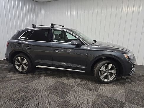 Used 2023 Audi Q5 2.0T Premium w/ Convenience Package AWD/4WD image 1