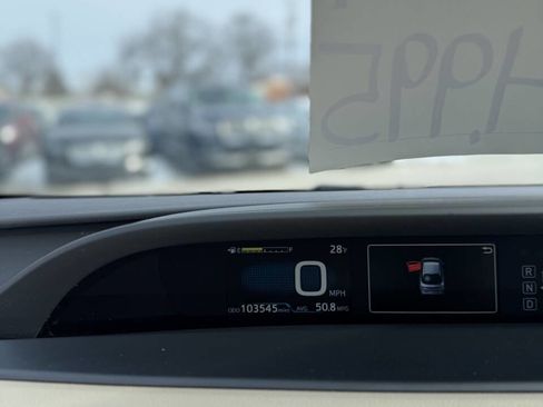 Used 2017 Toyota Prius Four Touring image 15