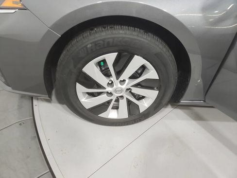 Certified 2025 Nissan Altima 2.5 S FWD image 27