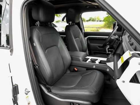 New 2026 Land Rover Defender 110 X-Dynamic SE AWD/4WD image 40