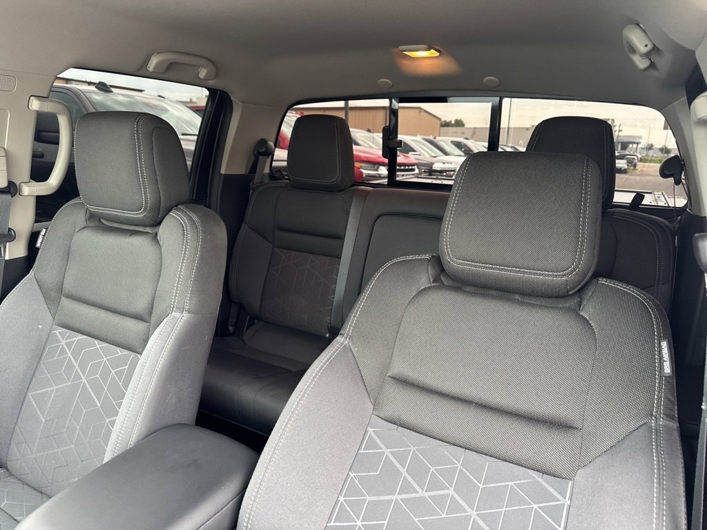 Used 2025 Nissan Frontier SV RWD image 30