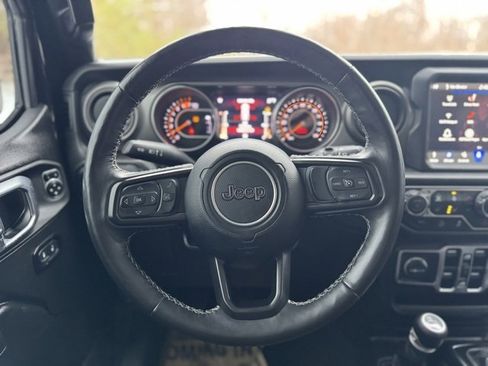 Used 2023 Jeep Wrangler Sport S image 22