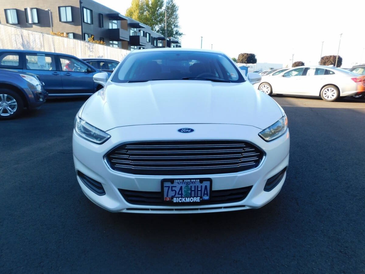 Used 2013 Ford Fusion SE FWD image 19