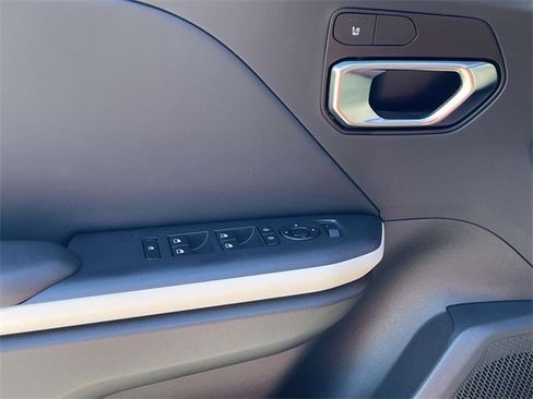 New 2025 Kia K4 GT-Line image 26