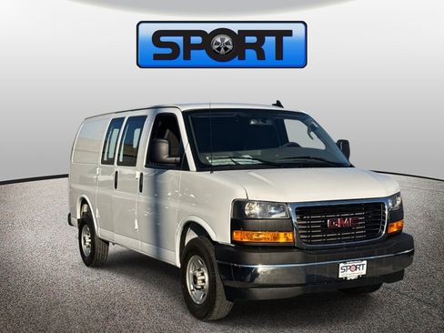 Used 2024 GMC Savana 2500 w/ Driver Convenience Package image 25