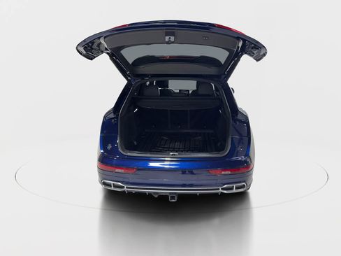 Used 2018 Audi SQ5 Premium Plus w/ Navigation Package image 29