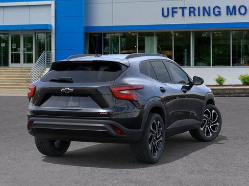 New 2026 Chevrolet Trax RS w/ Driver Confidence Package FWD image 4