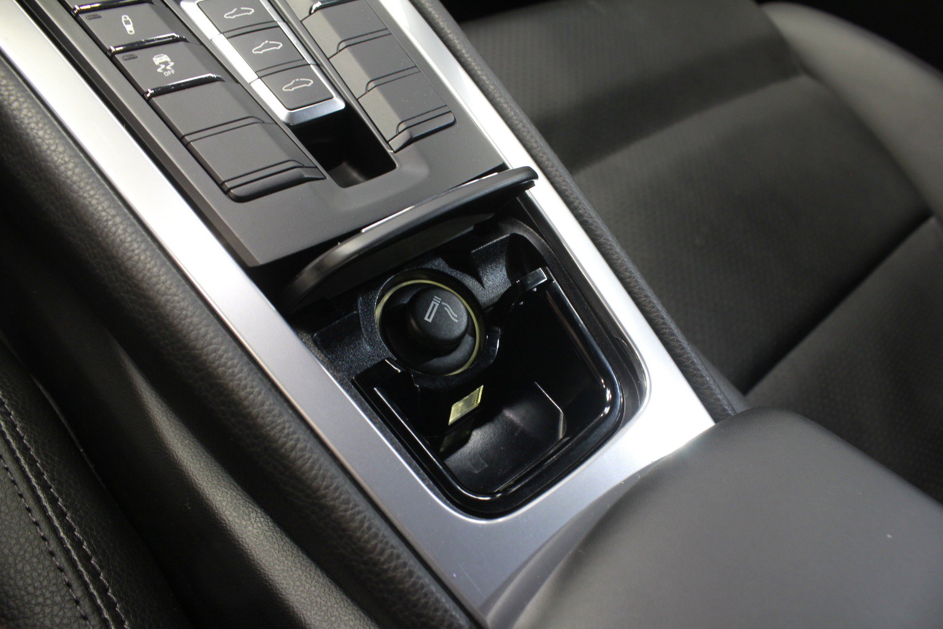 Used 2012 Porsche 911 Carrera S RWD image 70