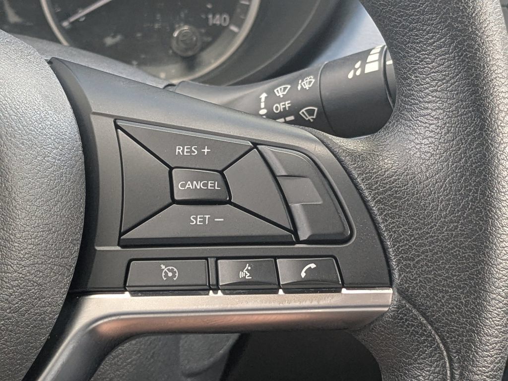 Used 2025 Nissan Versa SV FWD image 23