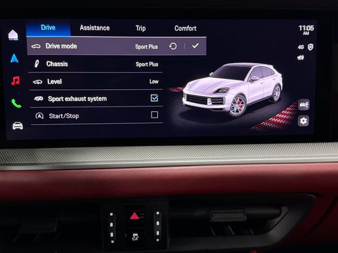 Certified 2025 Porsche Cayenne S AWD/4WD image 29