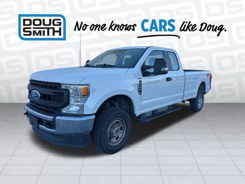 Used 2020 Ford F250 XL w/ Power Equipment Group image 3