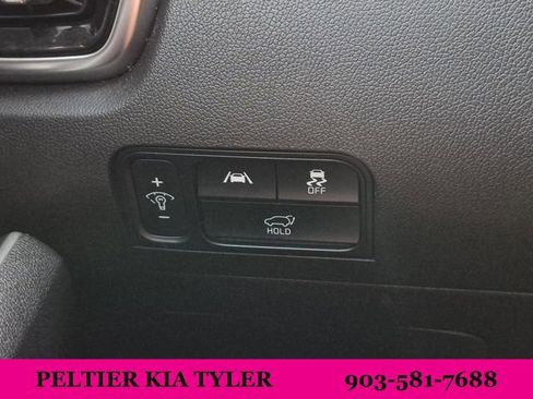 Certified 2023 Kia Sorento SX FWD image 37