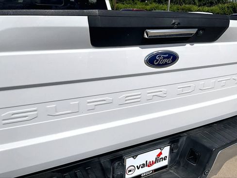Used 2020 Ford F250 Lariat w/ Lariat Value Package AWD/4WD image 31