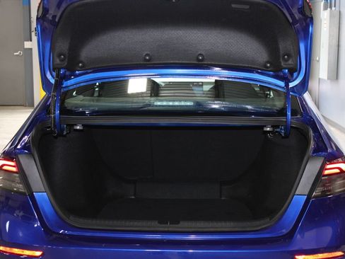 Used 2024 Honda Accord Sport image 29