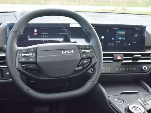 New 2026 Kia Sportage SX Prestige image 23